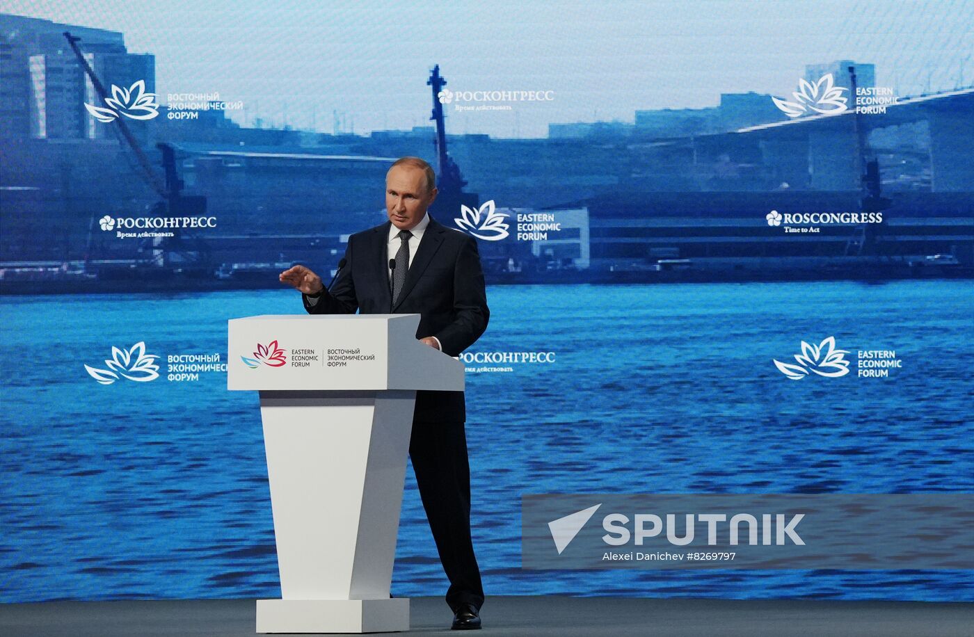 Russia Putin EEF