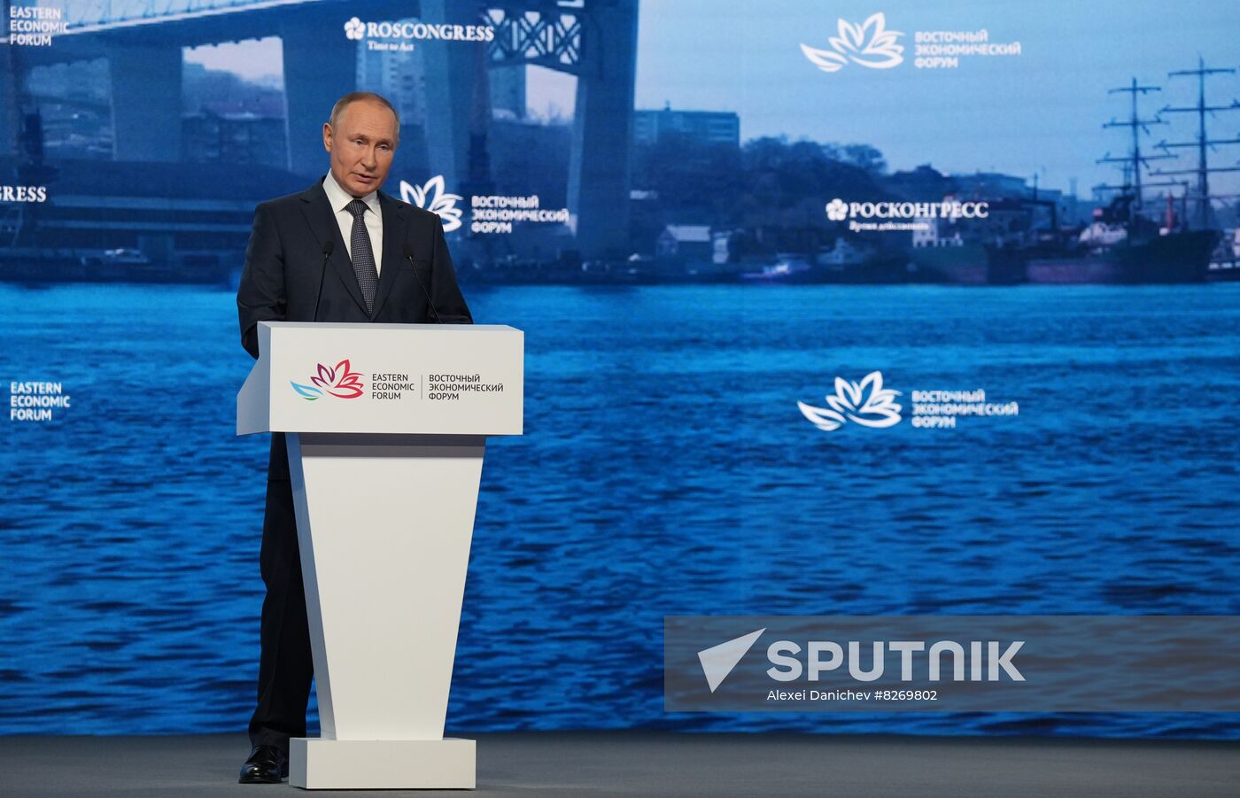 Russia Putin EEF