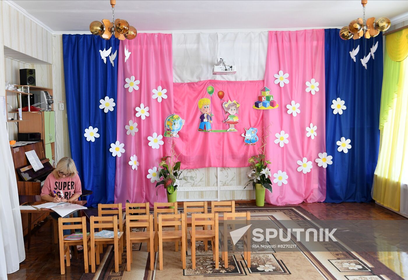Ukraine Russia Military Operation Kindergarten Repair