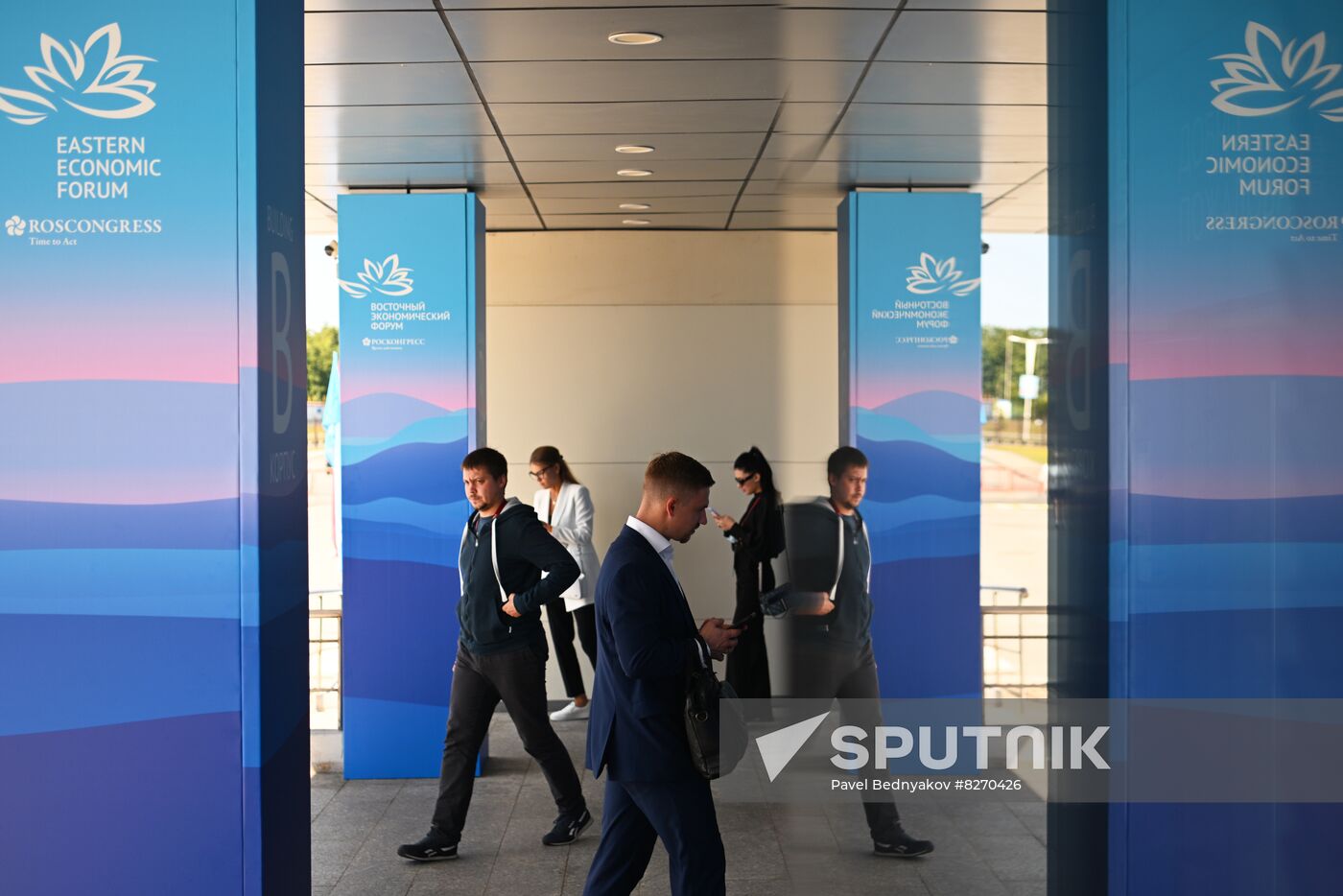 Russia EEF Sidelines