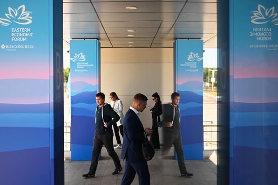 Russia EEF Sidelines