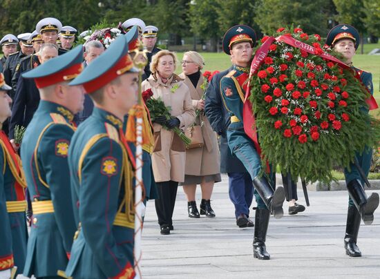 Russia WWII Leningrad Siege Memorial Day
