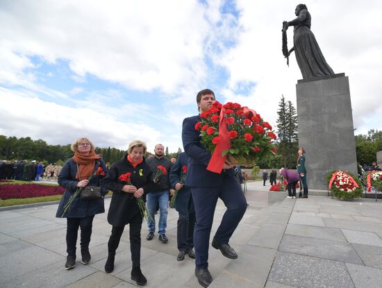 Russia WWII Leningrad Siege Memorial Day