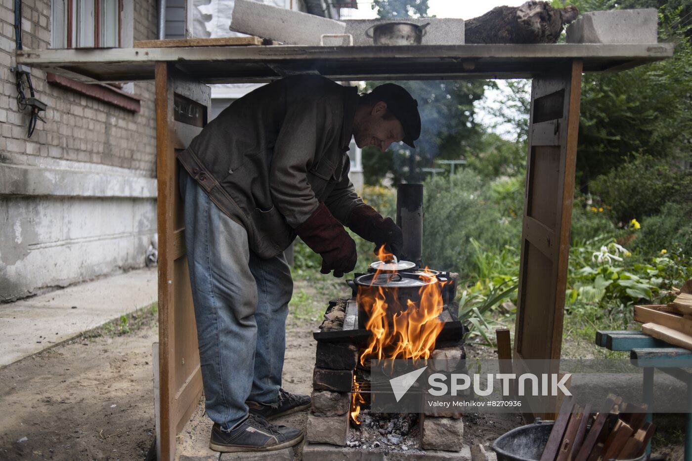 LPR Russia Ukraine Military Operation Daily Life
