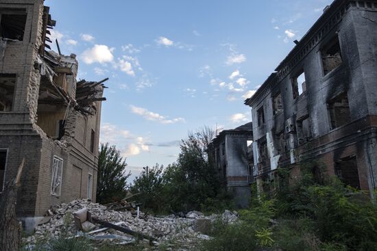 LPR Russia Ukraine Military Operation Daily Life