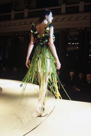 Fashion show by French designers