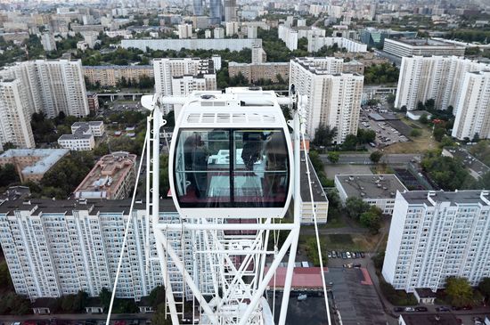 Russia Ferris Wheel Opening