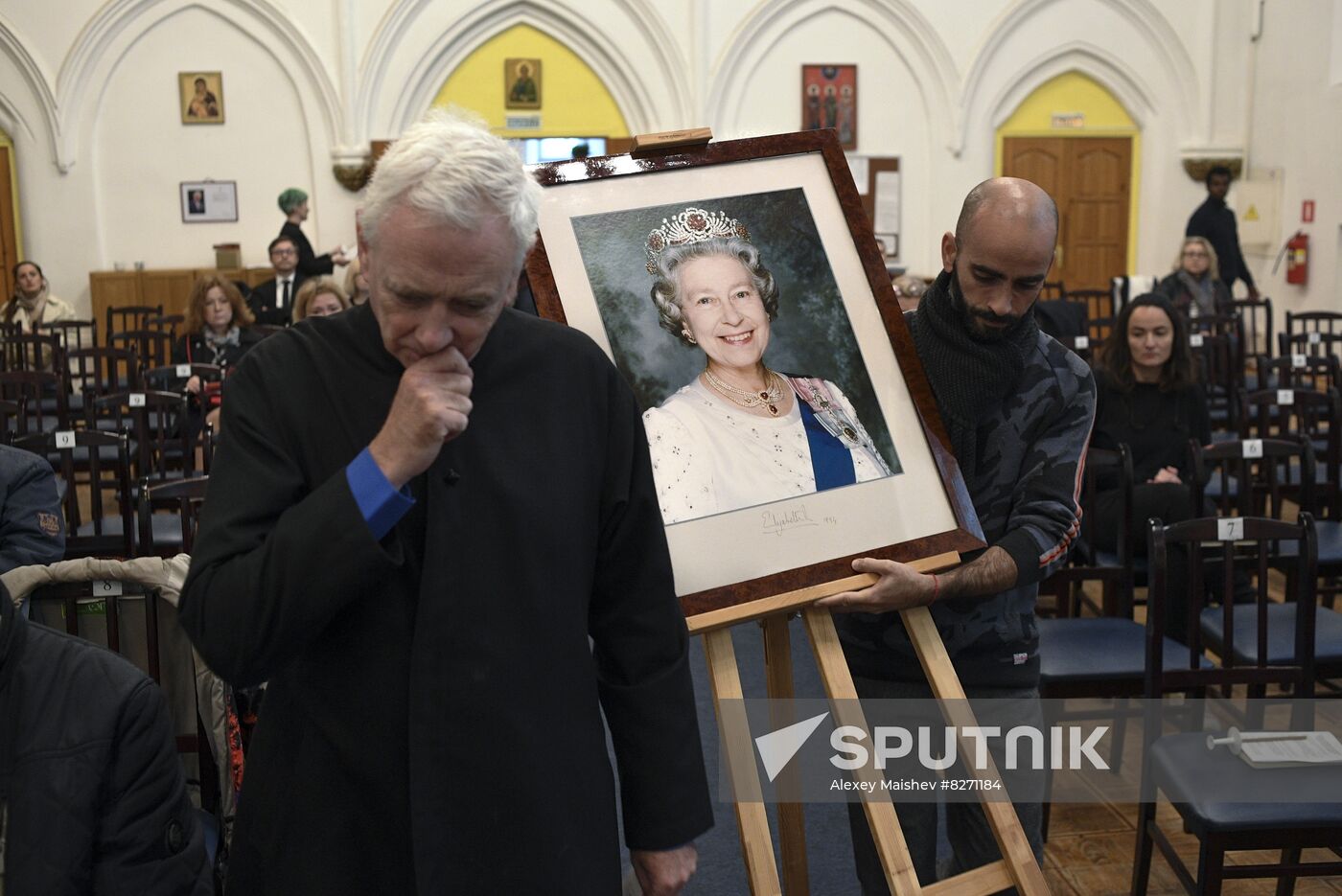 Russia Britain Queen Elizabeth II Death Prayer