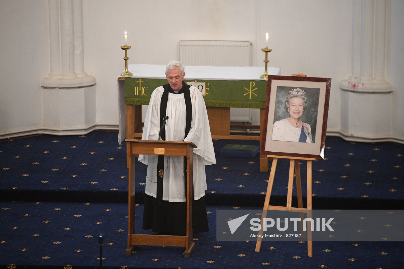 Russia Britain Queen Elizabeth II Death Prayer