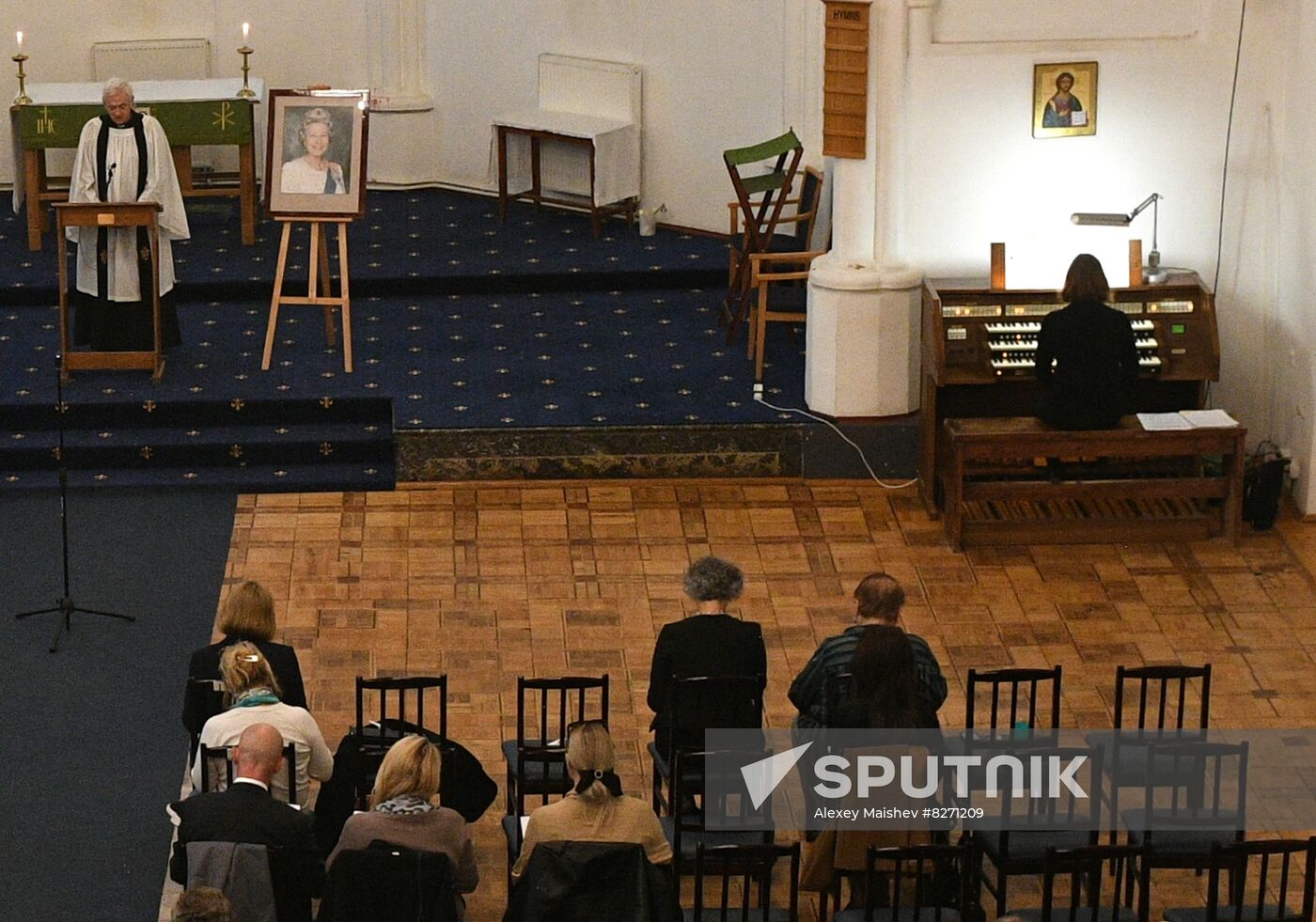 Russia Britain Queen Elizabeth II Death Prayer