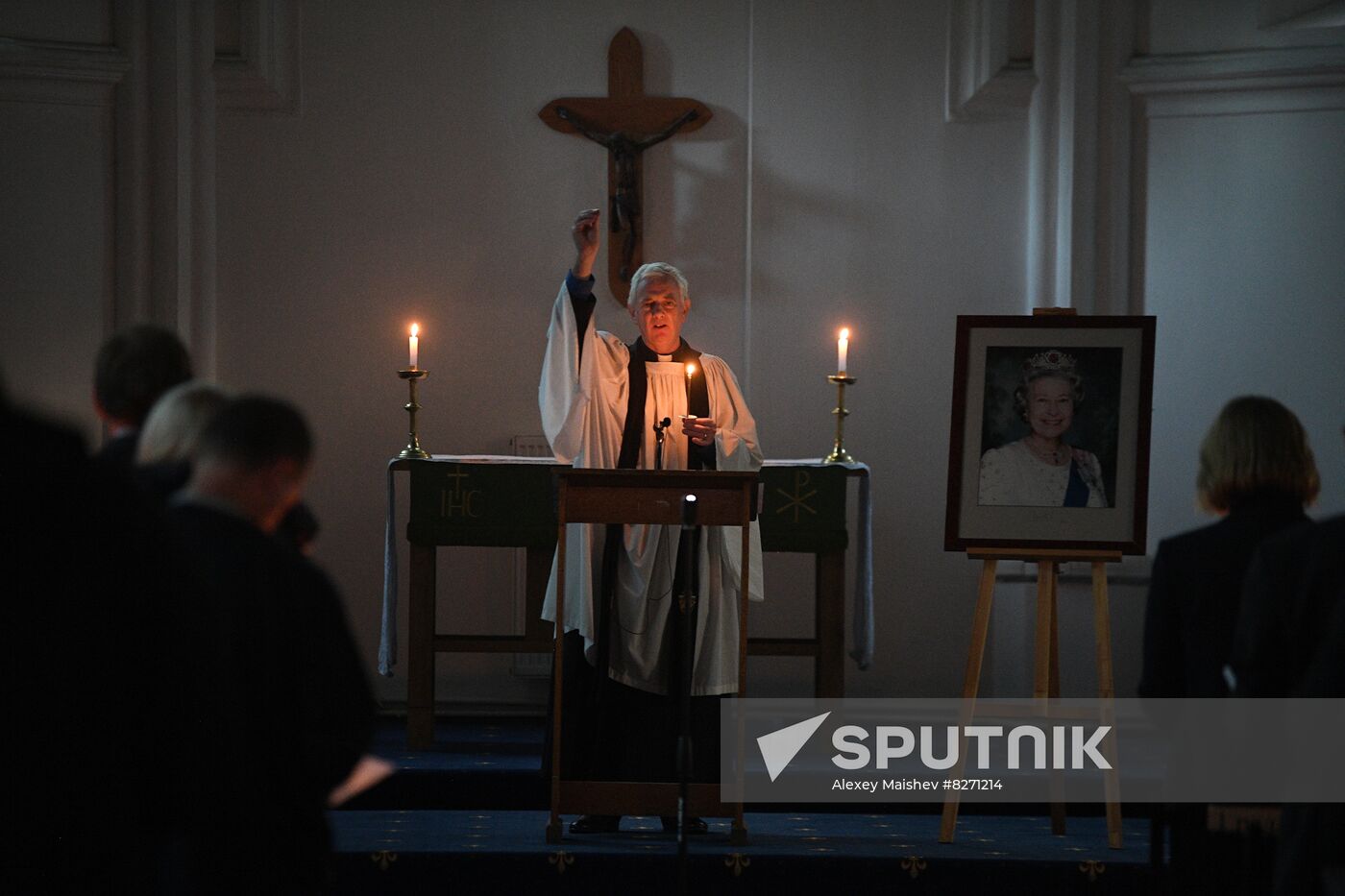Russia Britain Queen Elizabeth II Death Prayer