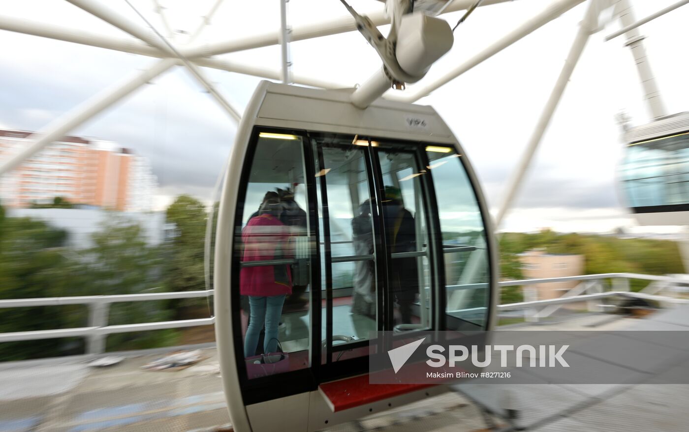 Russia Ferris Wheel Opening