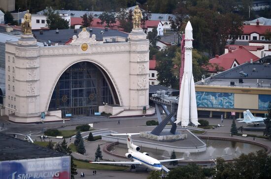 Russia Ferris Wheel Opening