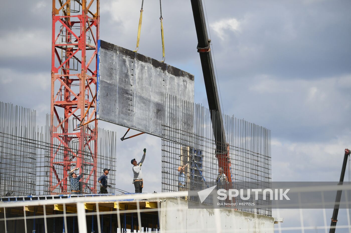 DPR Russia Ukraine Military Operation Residential Construction