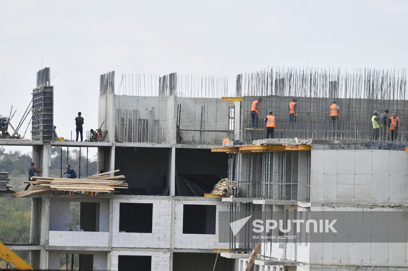 DPR Russia Ukraine Military Operation Residential Construction