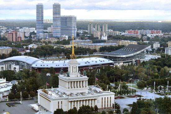 Russia Ferris Wheel Opening
