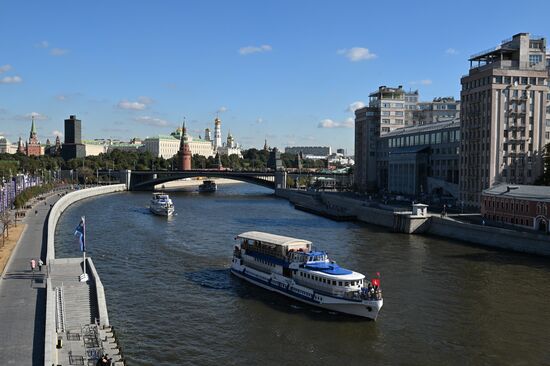 Russia Vessel Parade