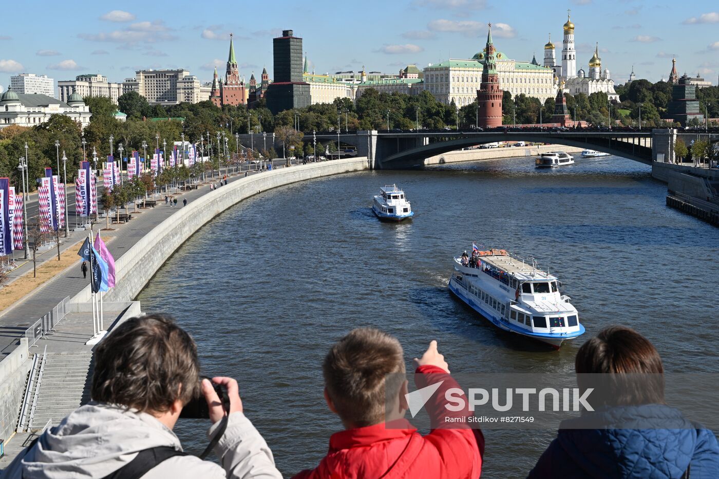 Russia Vessel Parade