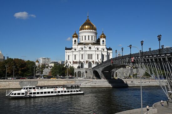 Russia Vessel Parade