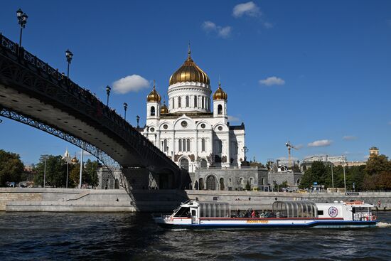 Russia Vessel Parade