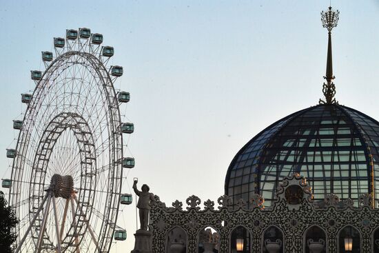 Russia Ferris Wheel Opening