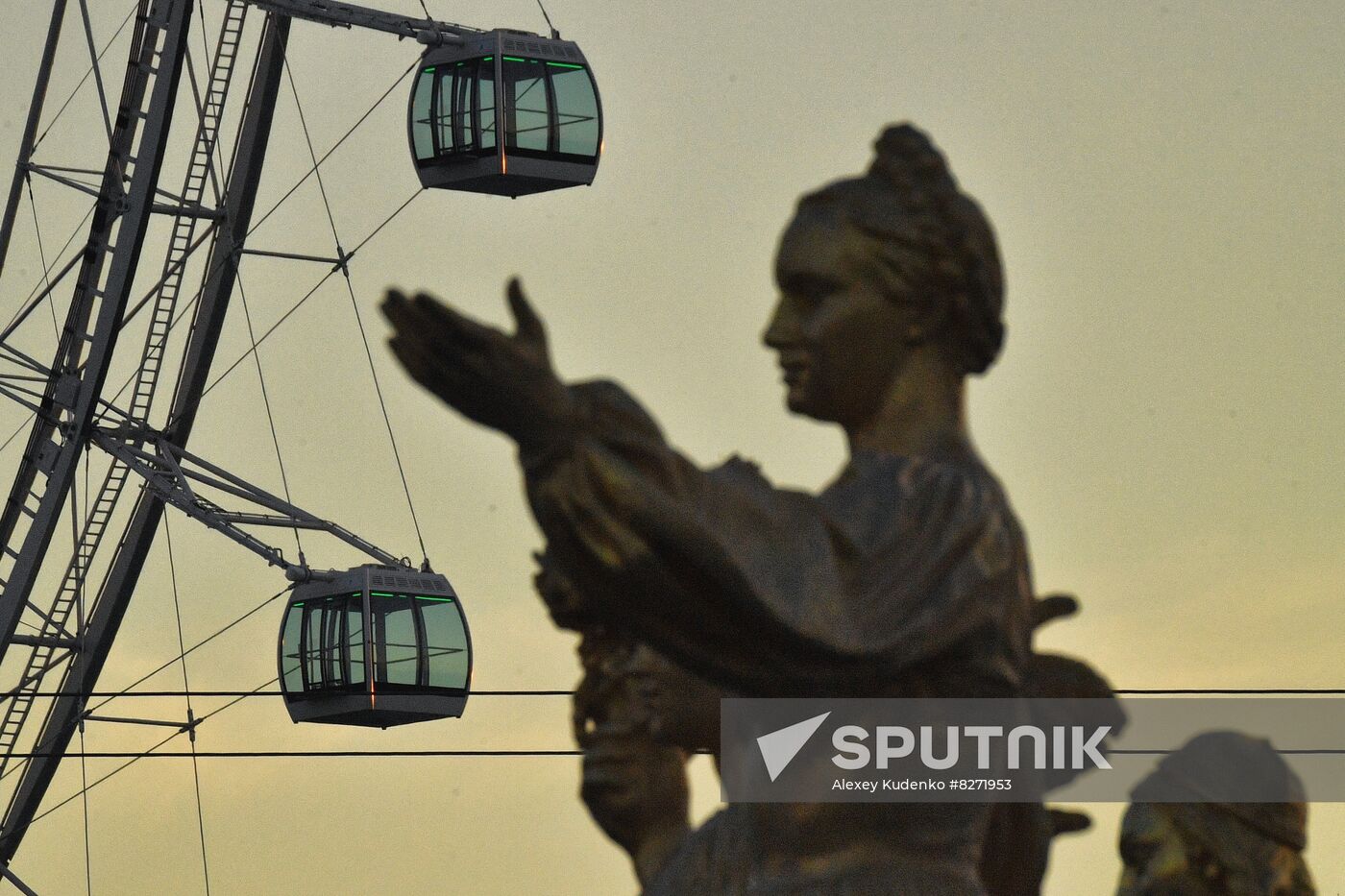 Russia Ferris Wheel Opening