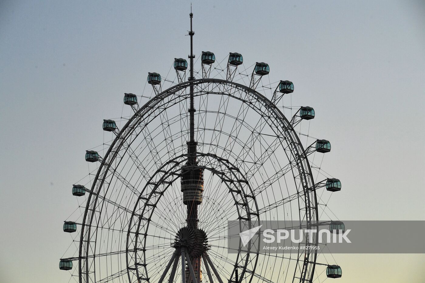 Russia Ferris Wheel Opening