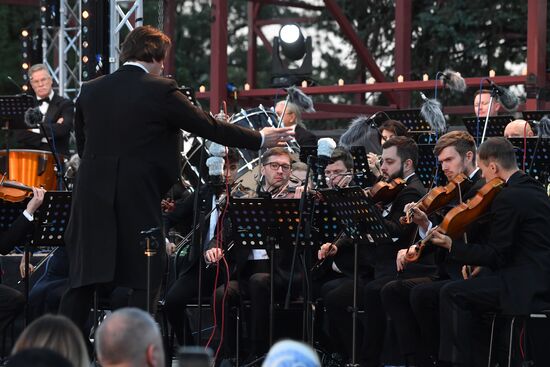 DPR WWII Liberation Anniversary