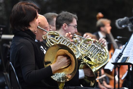 DPR WWII Liberation Anniversary