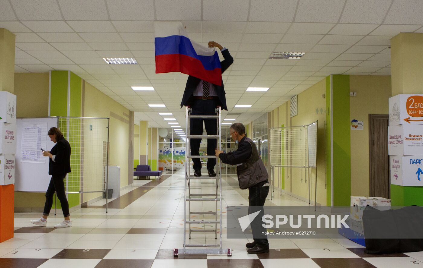 Russia Elections Single Voting Day Vote Counting