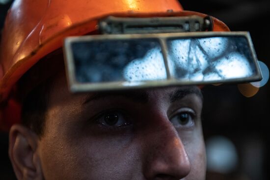 LPR Russia Ukraine Military Operation Metallurgical Plant