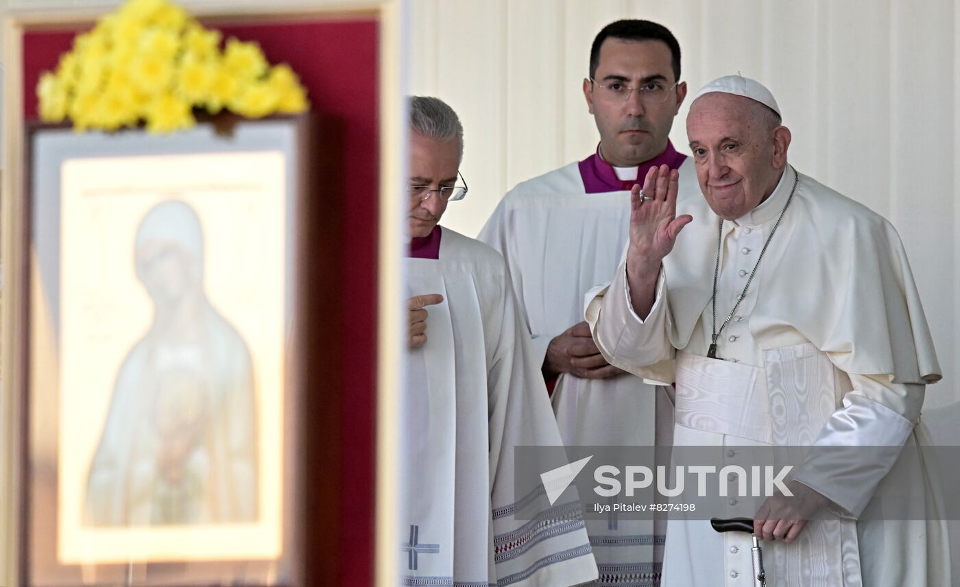 Kazakhstan Religion Pope