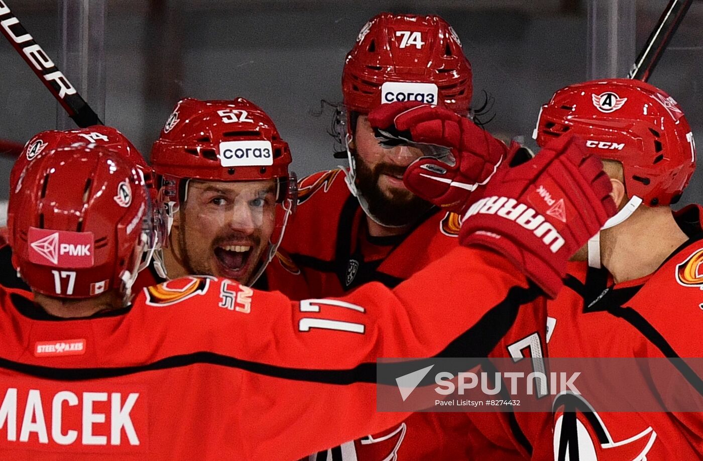 Russia Ice Hockey Kontinental League Avtomobilist - Spartak