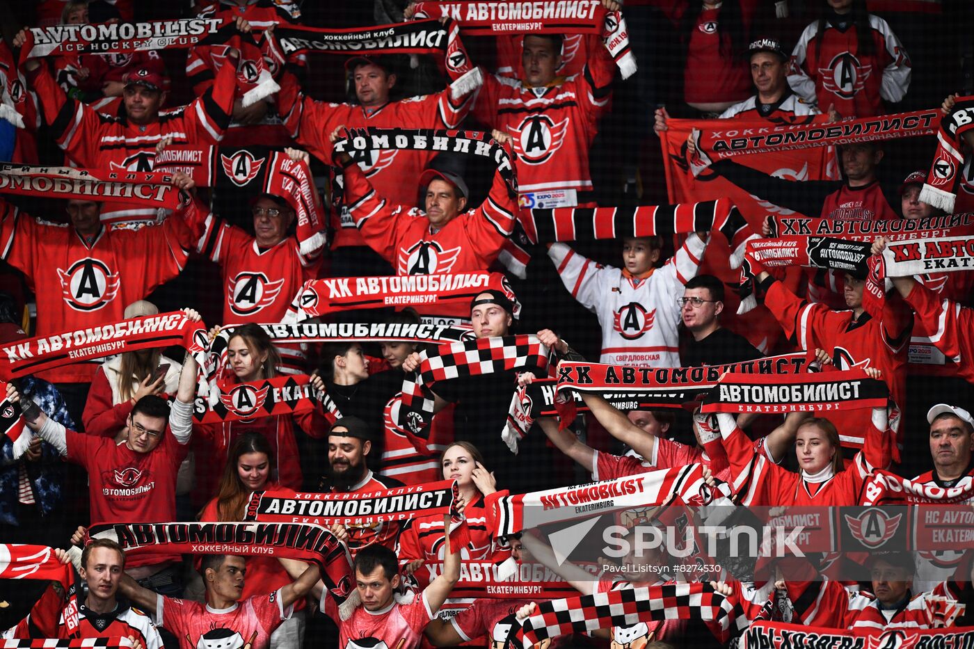 Russia Ice Hockey Kontinental League Avtomobilist - Spartak