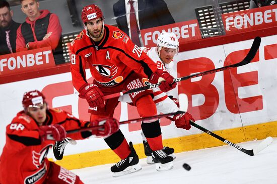 Russia Ice Hockey Kontinental League Avtomobilist - Spartak