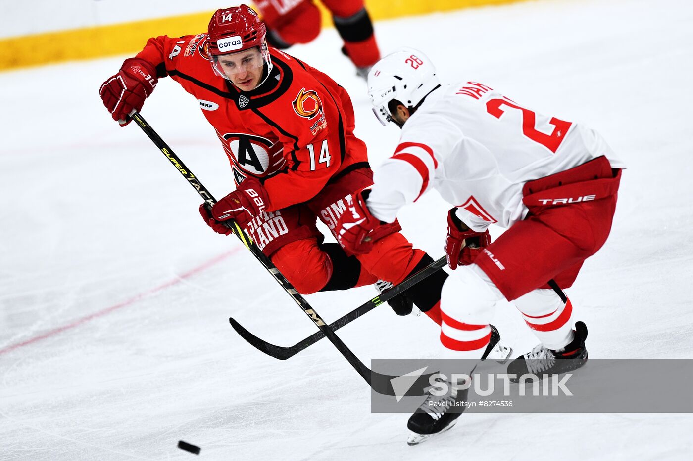 Russia Ice Hockey Kontinental League Avtomobilist - Spartak