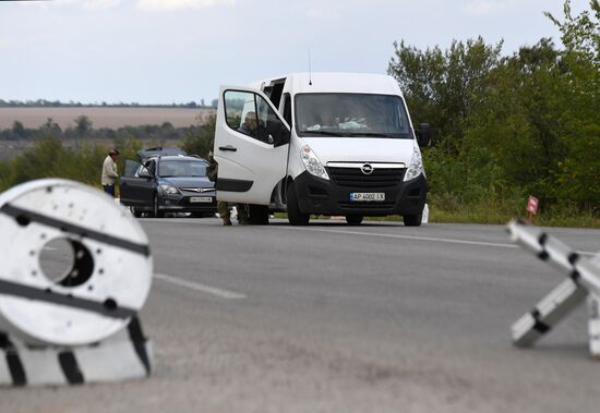 Ukraine Russia Military Operation Checkpoint