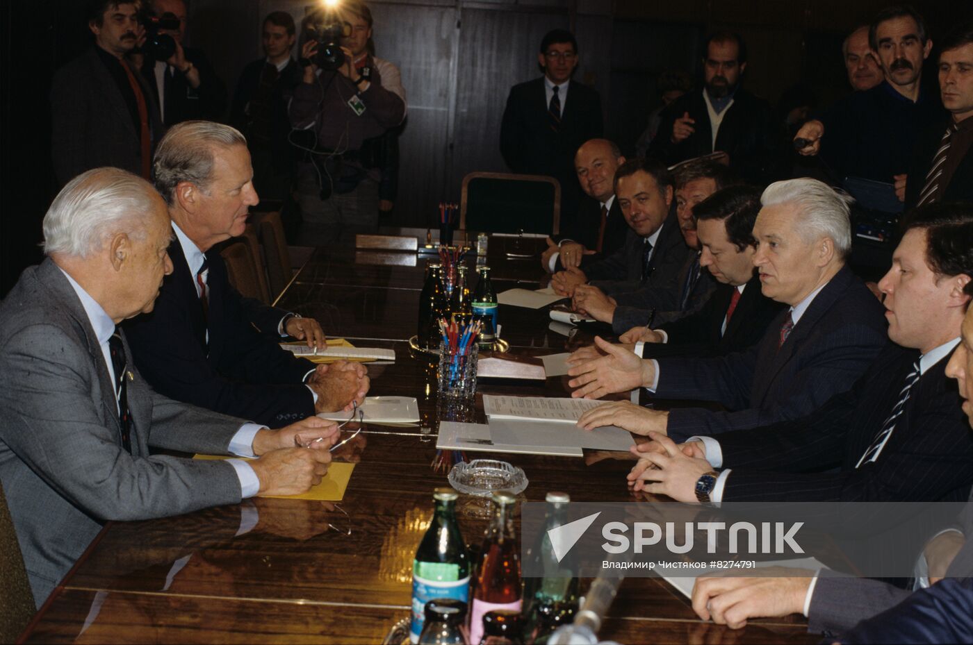 US Secretary of State James Baker III visits USSR