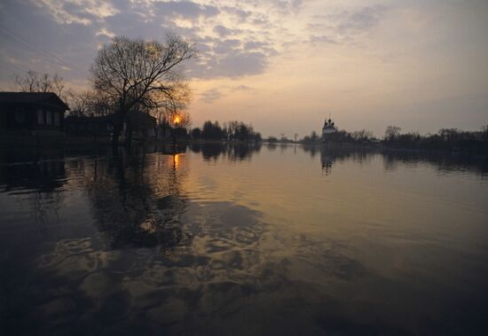 Sunset on Dnieper