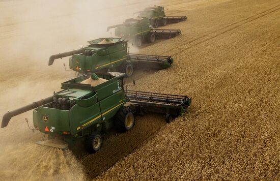 Russia Agriculture Harvesting