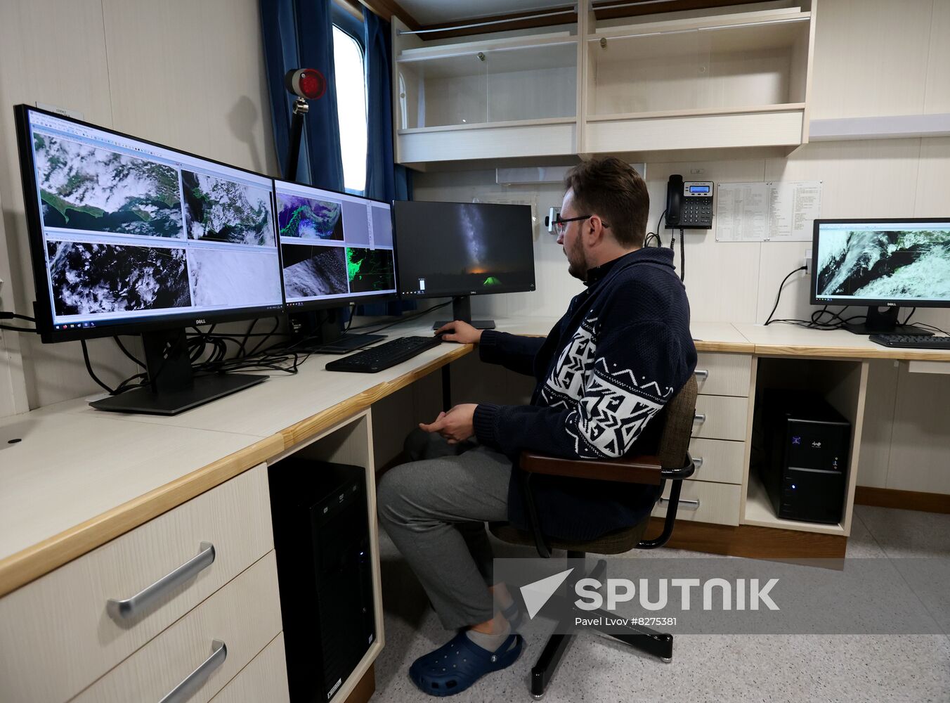 Russia Arctic Research Platform