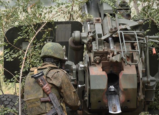 Ukraine Russia Military Operation Artillery Unit