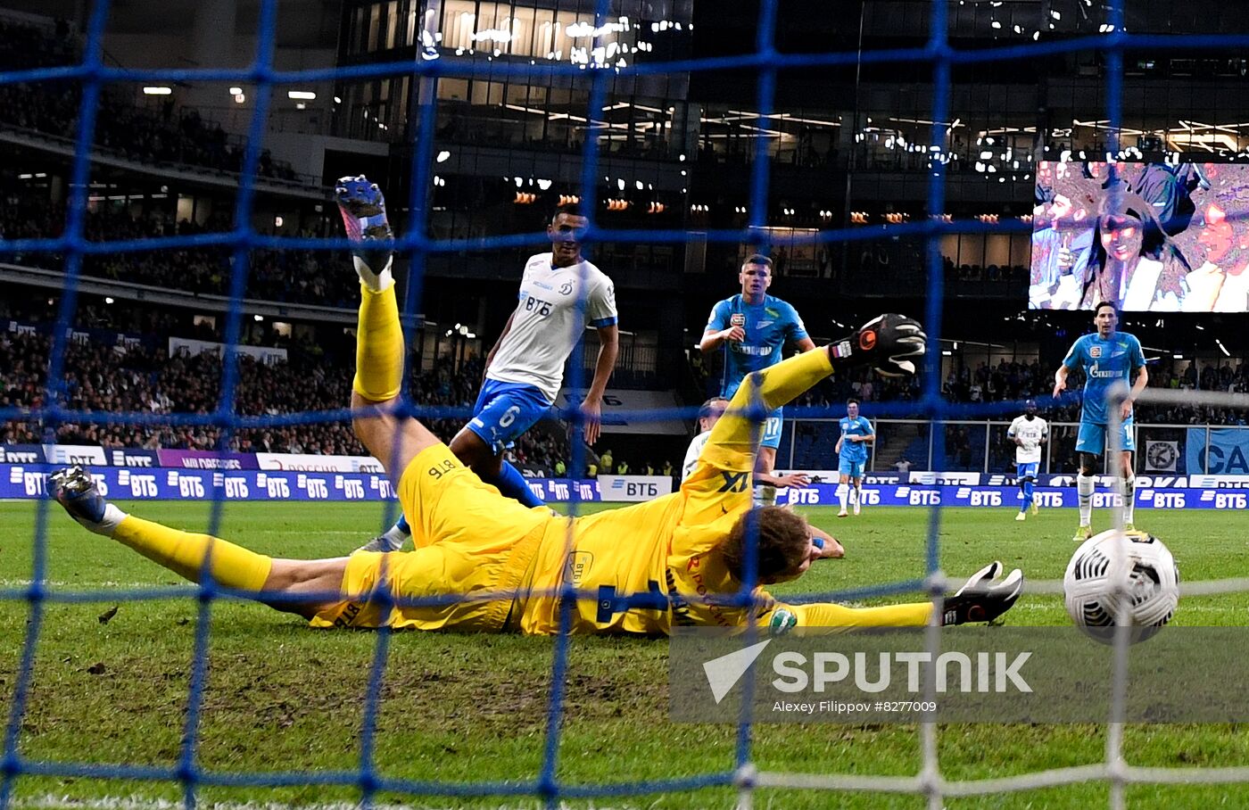 Russia Soccer Premier-League Dynamo - Zenit