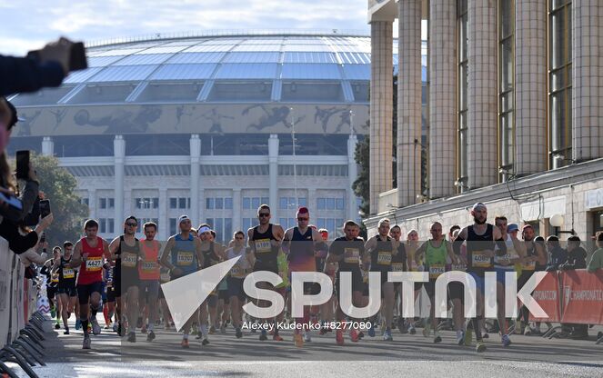 Runners make their way during the Moscow marathon, in Moscow, Russia. Location: Russia, Moscow. Author: Alexey Kudenko/Sputnik. Russia Moscow Marathon