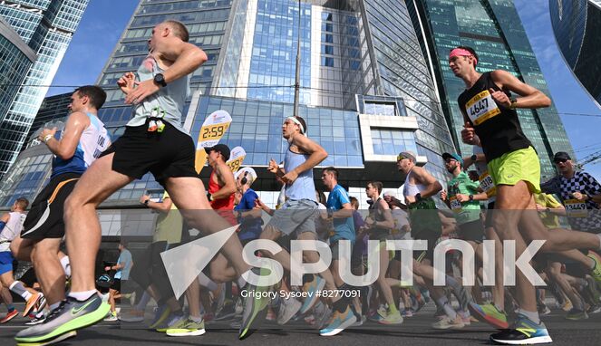 Runners make their way during the Moscow marathon, in Moscow, Russia. Location: Russia, Moscow. Author: Grigory Sysoev/Sputnik. Russia Moscow Marathon