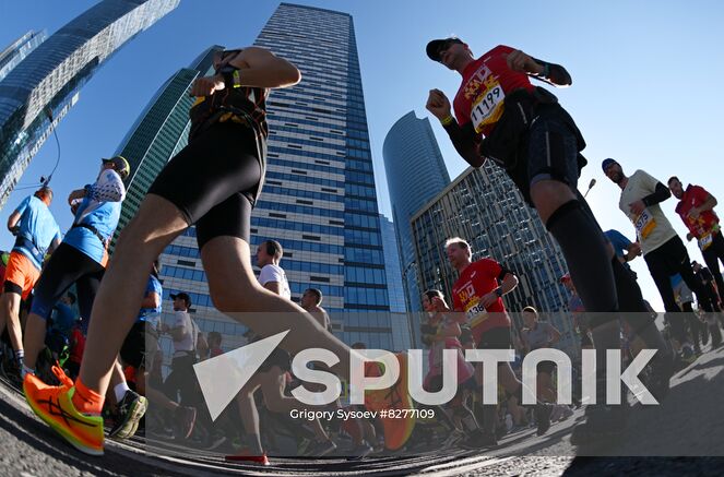 Runners make their way during the Moscow marathon, in Moscow, Russia. Location: Russia, Moscow. Author: Grigory Sysoev/Sputnik. Russia Moscow Marathon