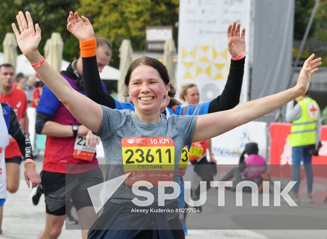 Runners finish the race during the Moscow marathon, in Moscow, Russia. Location: Russia, Moscow. Author: Alexey Kudenko/Sputnik. Russia Moscow Marathon