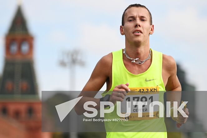 A runner makes his way during the Moscow marathon, in Moscow, Russia. Location: Russia, Moscow. Author: Pavel Bednyakov/Sputnik. Russia Moscow Marathon