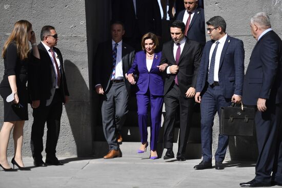 Armenia US Pelosi