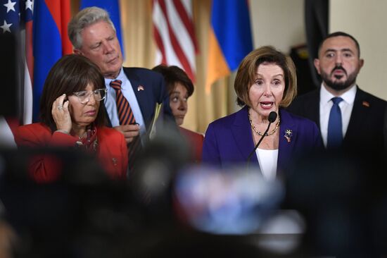 Armenia US Pelosi